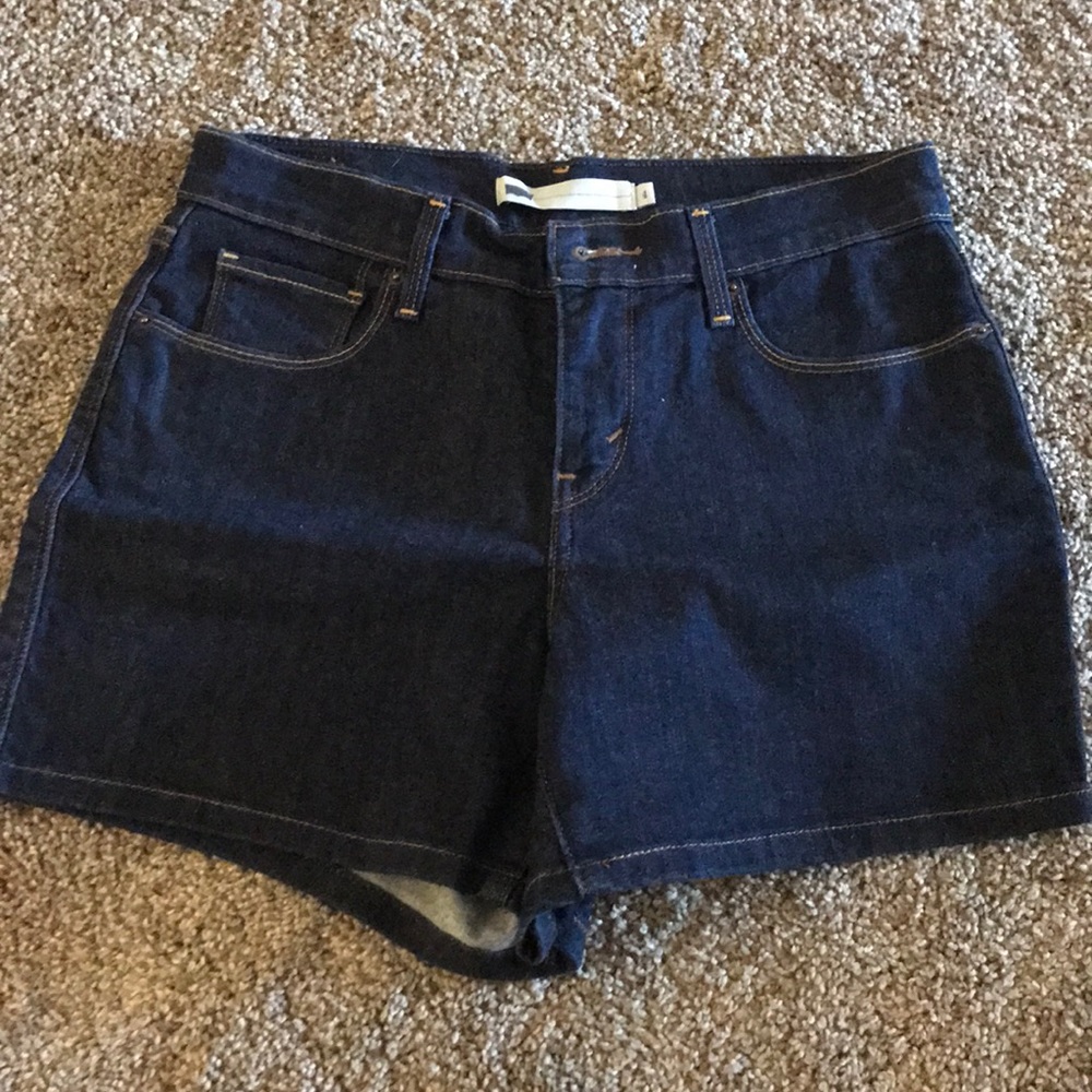Levi Shorts